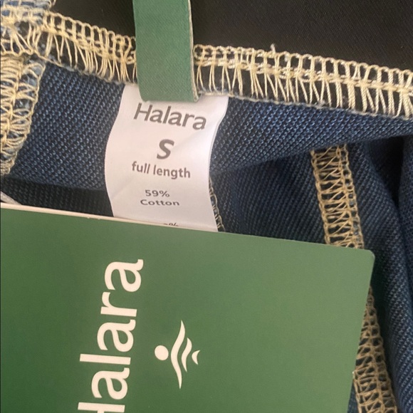 SMALL(FULL LENGTH).   HALARA FLEX DENIUM KNIT CASUAL LEGGINGS - Picture 9 of 9